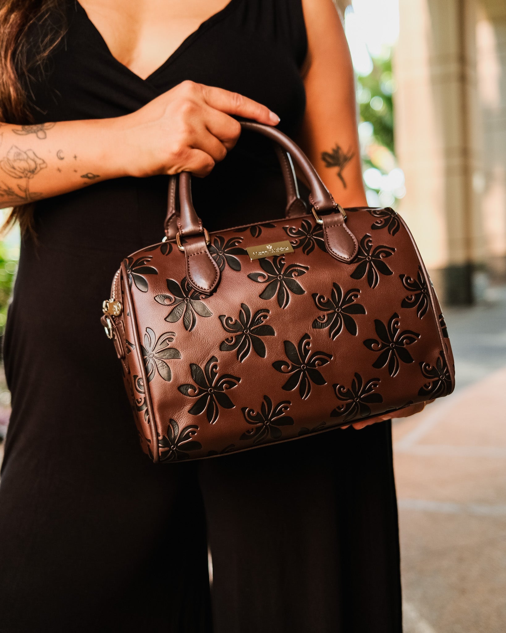 Tiare Embossed Brown Collection – Happy Wahine