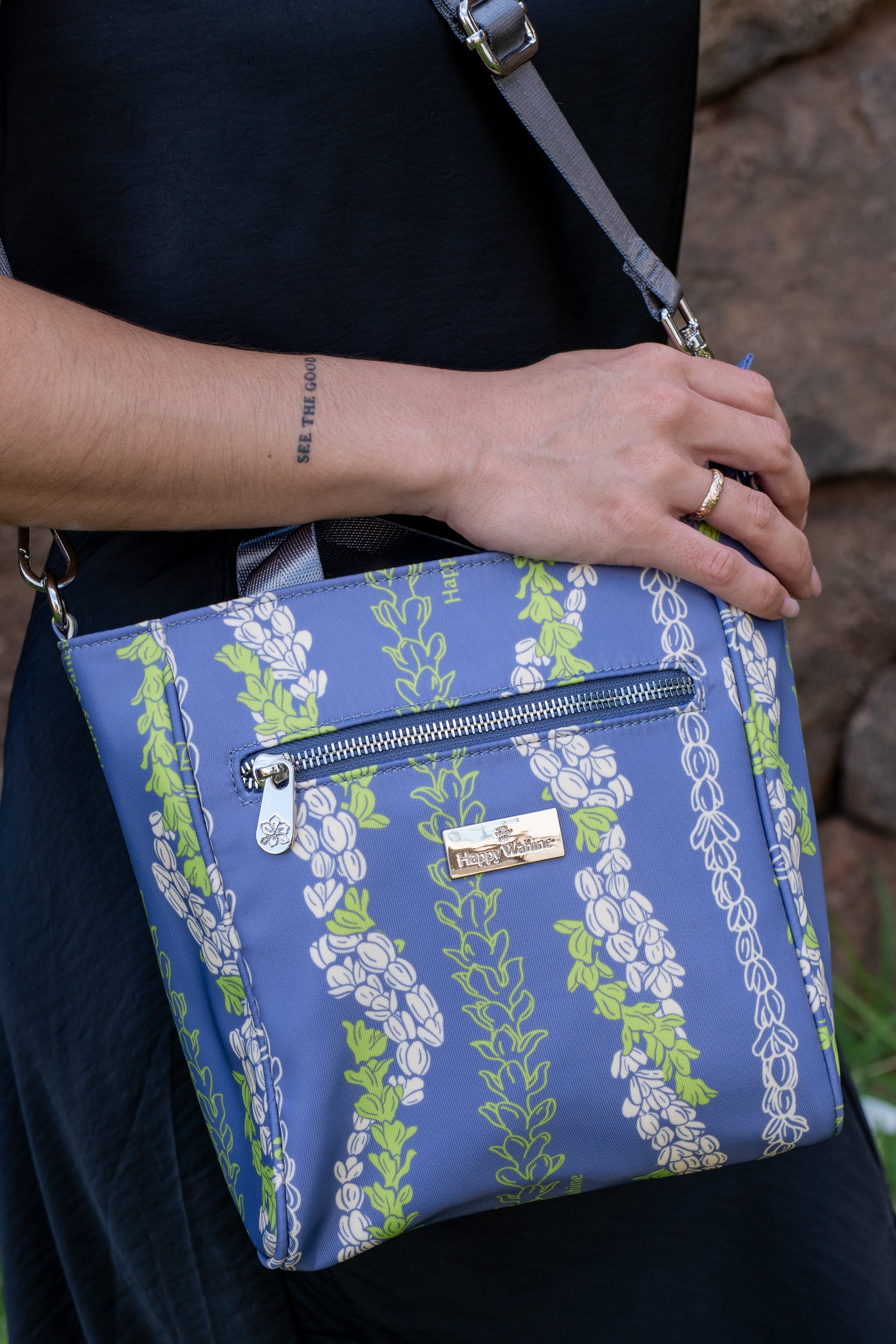 Ke'olu Pakalana Grey