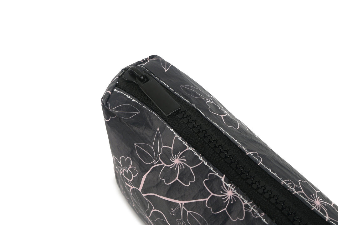 Wai Wai Pouch Small Sakura Black