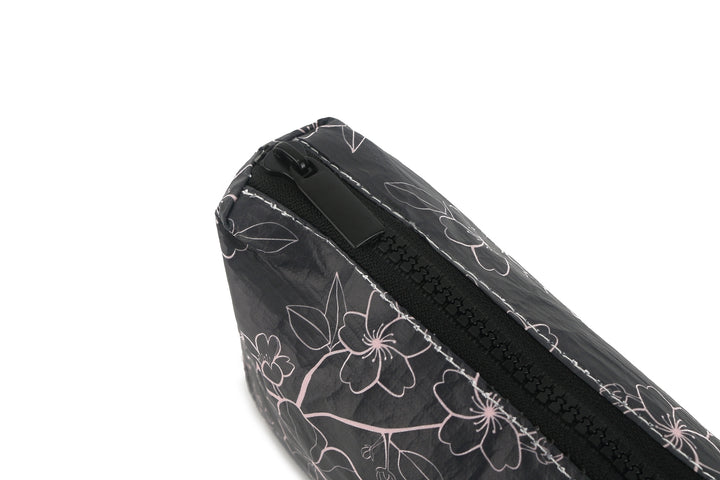 Wai Wai Pouch Small Sakura Black