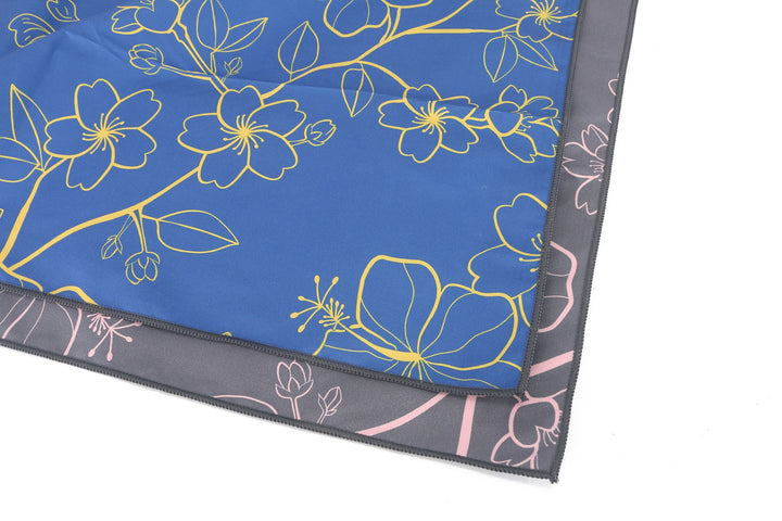 Beach Towel Reversible Sakura Grey