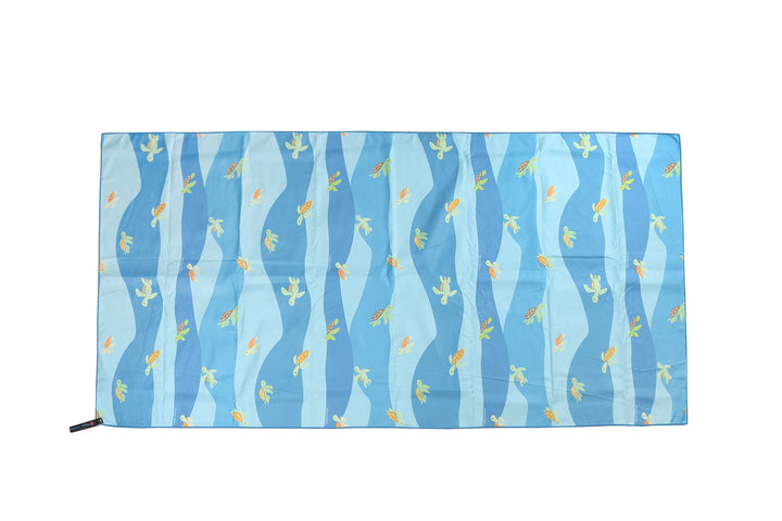 Beach Towel Reversible Aloha Turtles Blue