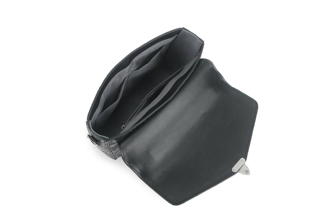 Satchel Alice Quilt Black Embossed