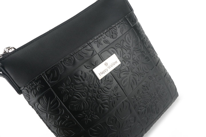 Crossbody Lisa Quilt Black Embossed