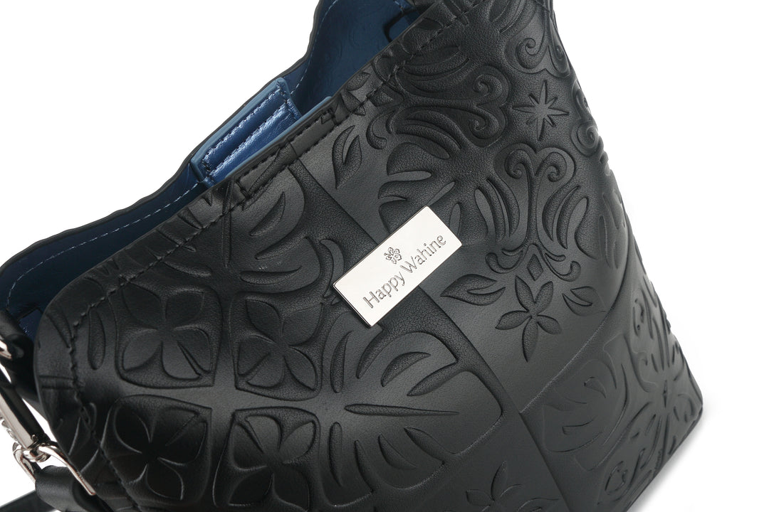 Crossbody Abby Quilt Black Embossed