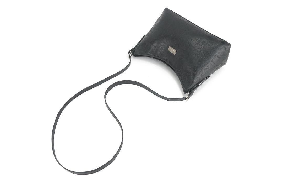Shoulder Bag Edith Quilt Black Embossed