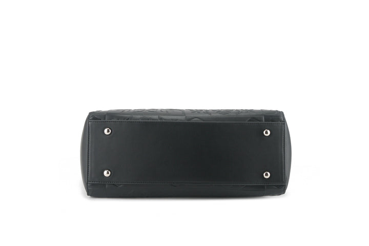 Tote Elizabeth Quilt Black Embossed