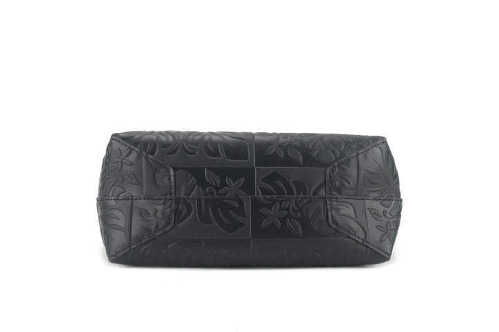 Reversible Tote Nancy Small Quilt Black Embossed