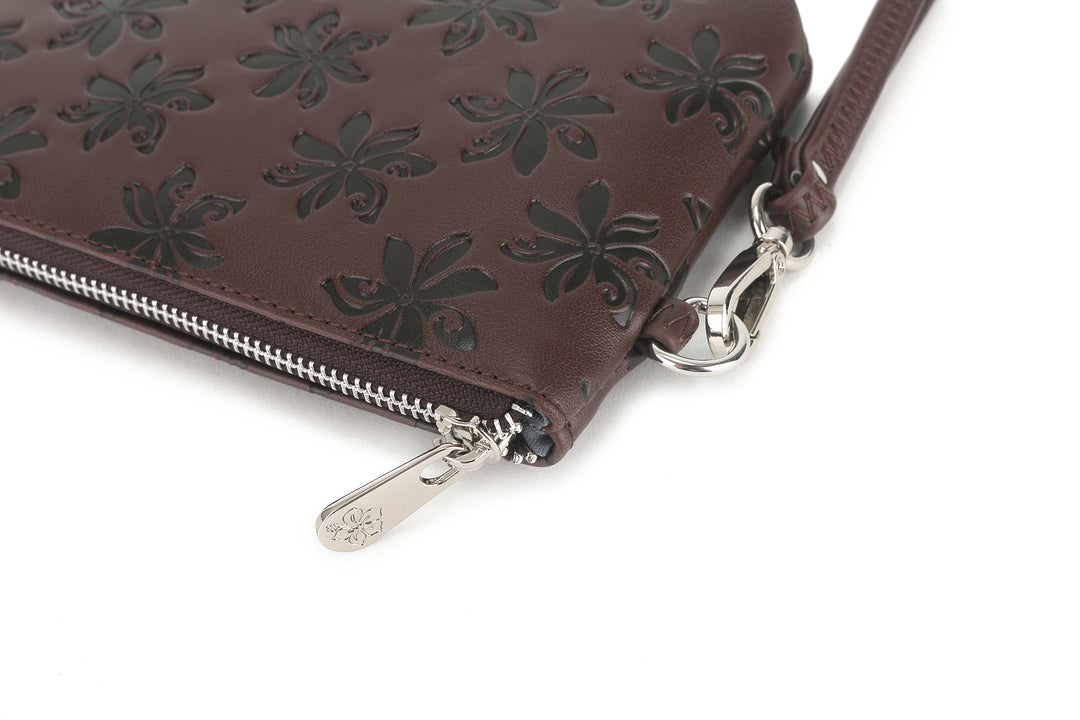 Wristlet Melody Tiare Embossed Brown