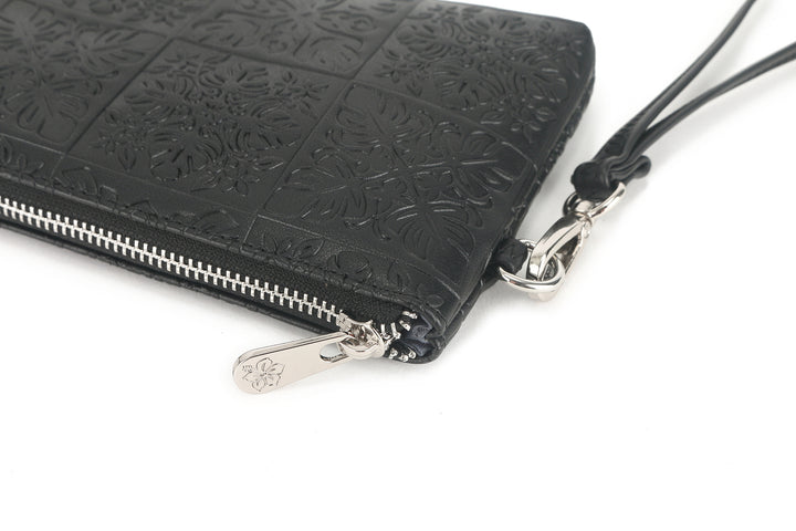Wristlet Melody Quilt Embossed Black