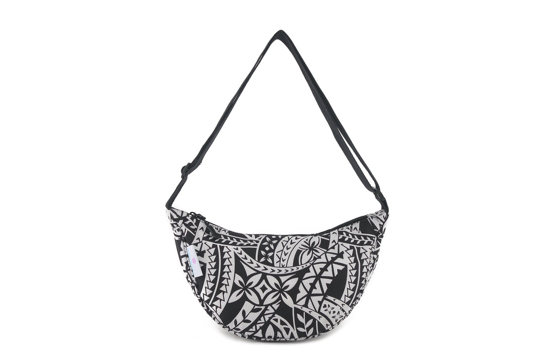 Crossbody Moon Bag Tapa Black