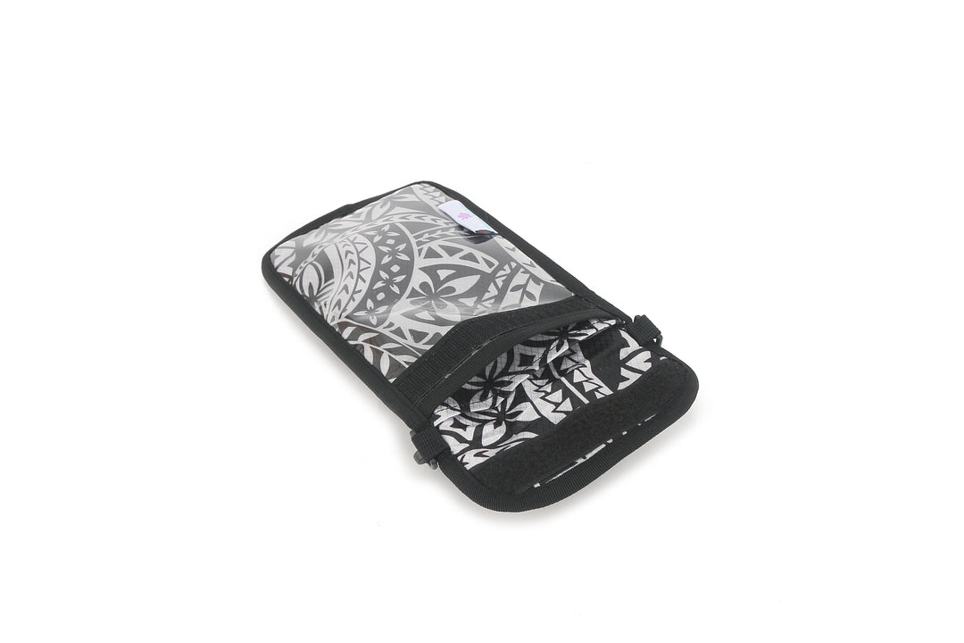 Crossbody Phone Pouch Tapa Black