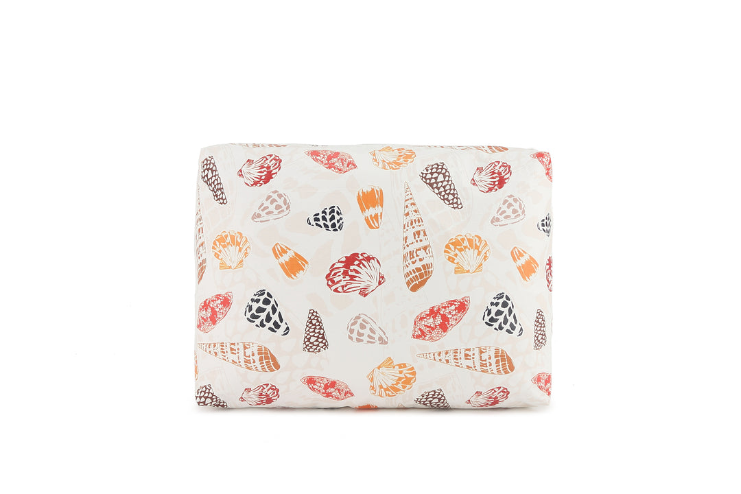 Wai Wai Pouch Medium Cone Shells White