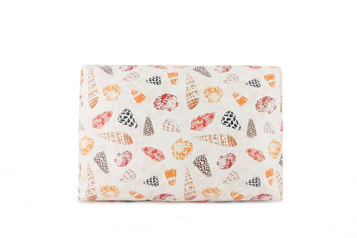 Wai Wai Pouch Large Cone Shells White