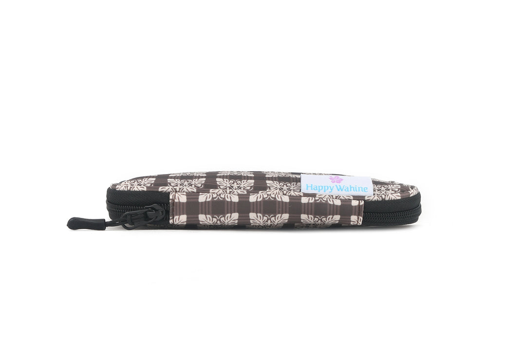 Tech Organizer Quilt Palaka Brown