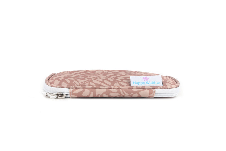 Tech Organizer Hebrew Shell Beige