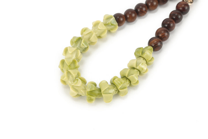 Lei Deco Charm 1-std Green Puakenikeni Wood Bead