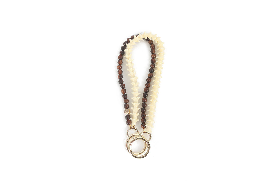 Lei Deco Charm 2-std White Pakalana Wood Bead