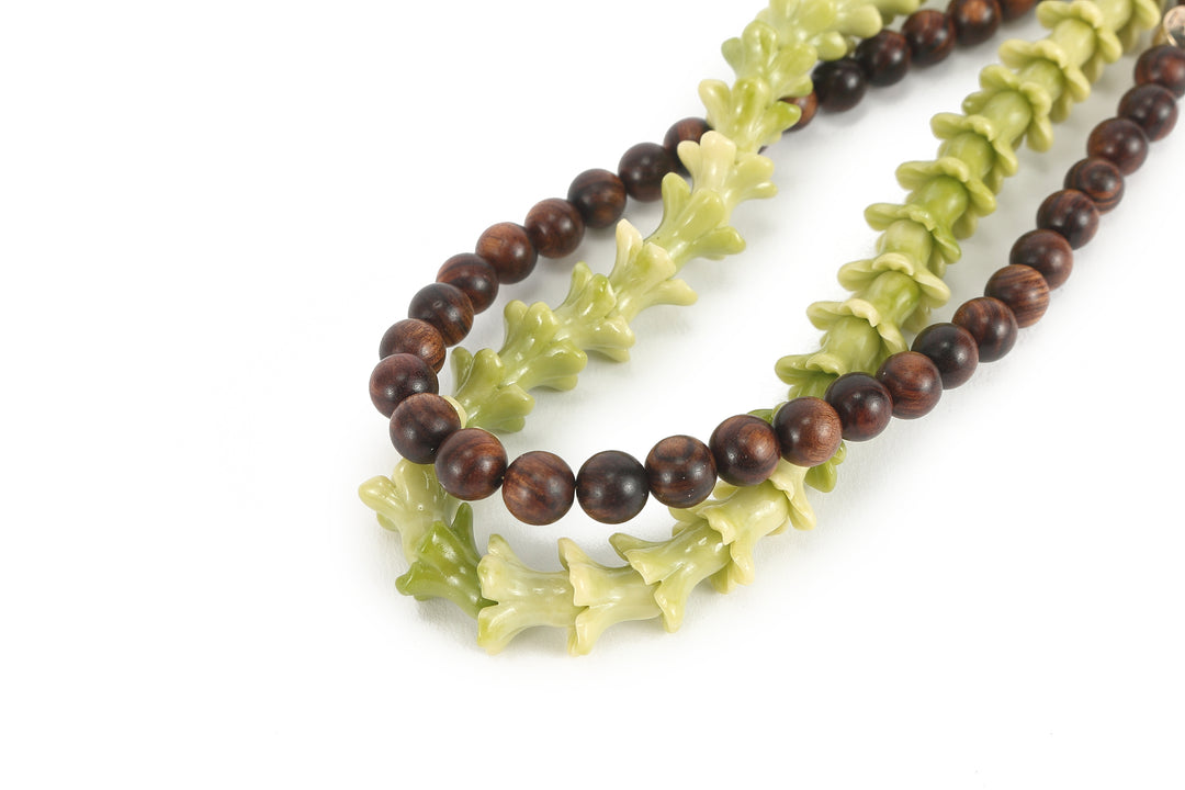 Lei Deco Charm 2-std Green Pakalana Large Wood Bead