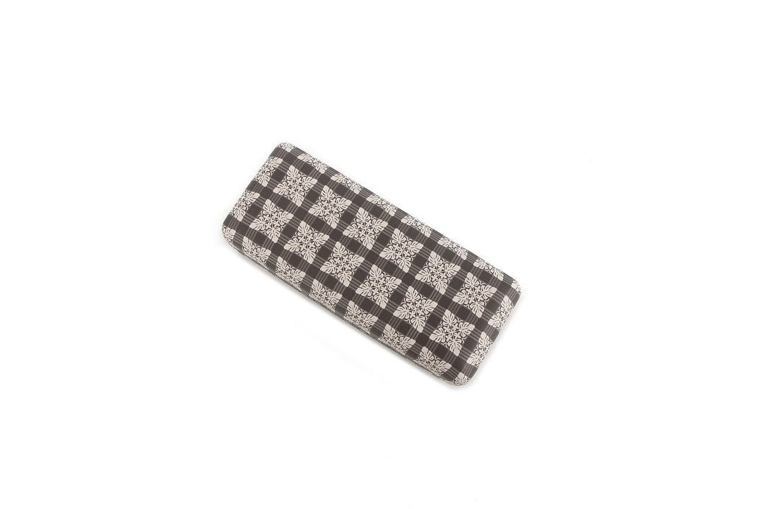 Glass Case Box Palaka Quilt Brown