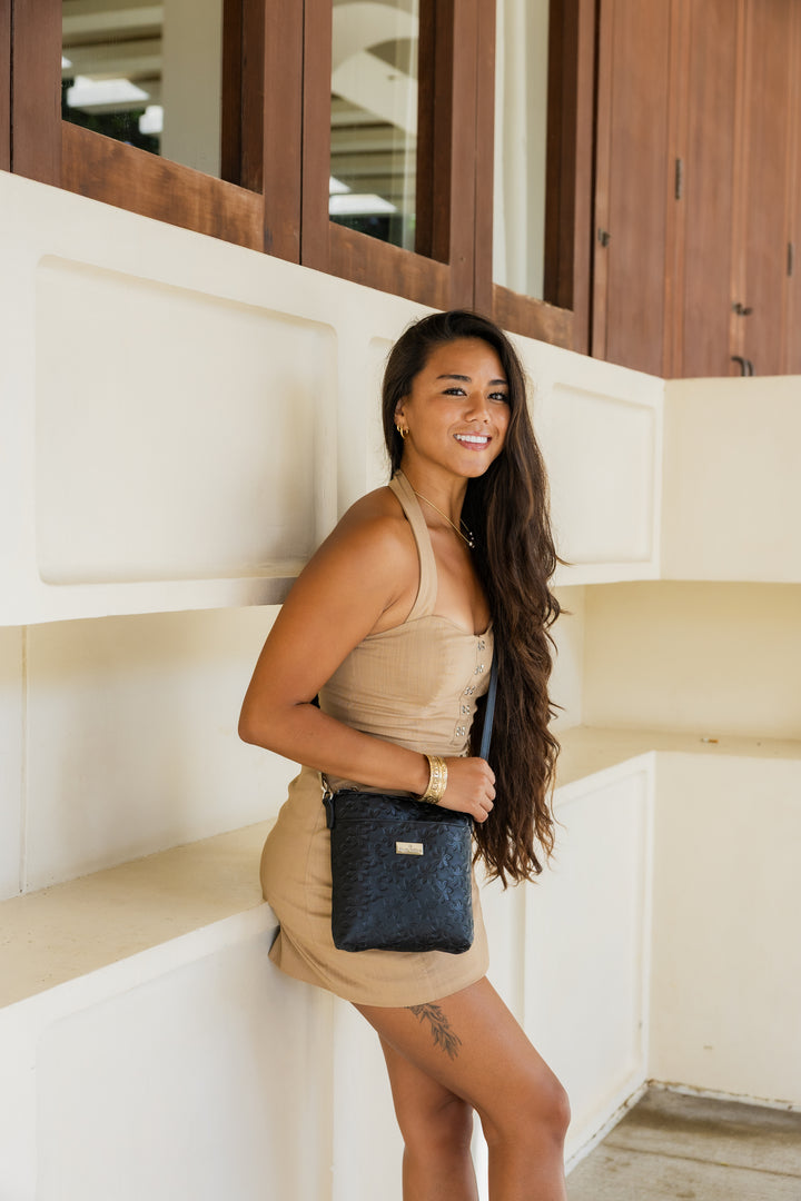 Crossbody Lisa Tiare Embossed Black