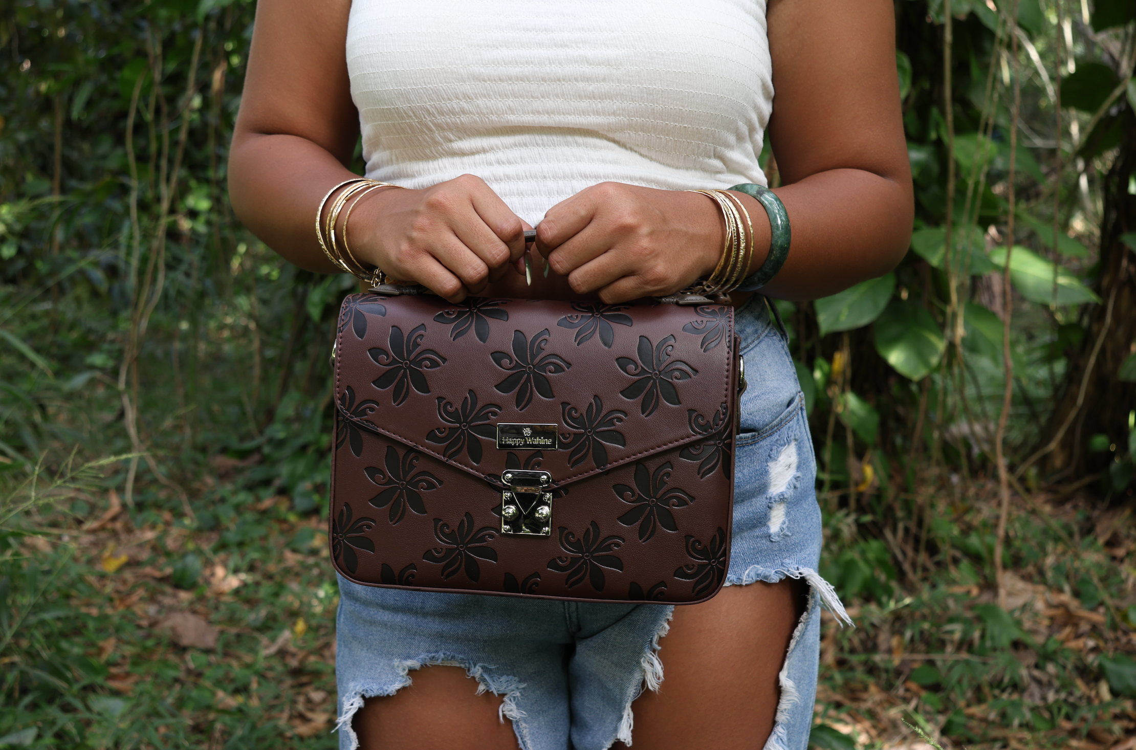 Happy Wahine - Hawaiian inspired handbags, wallets, and accessories