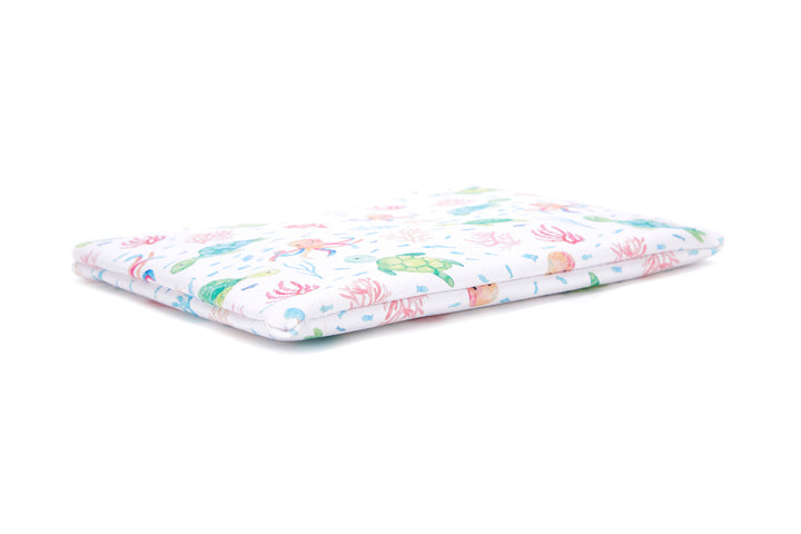 Pouch Zip Medium Turtle Octopus White
