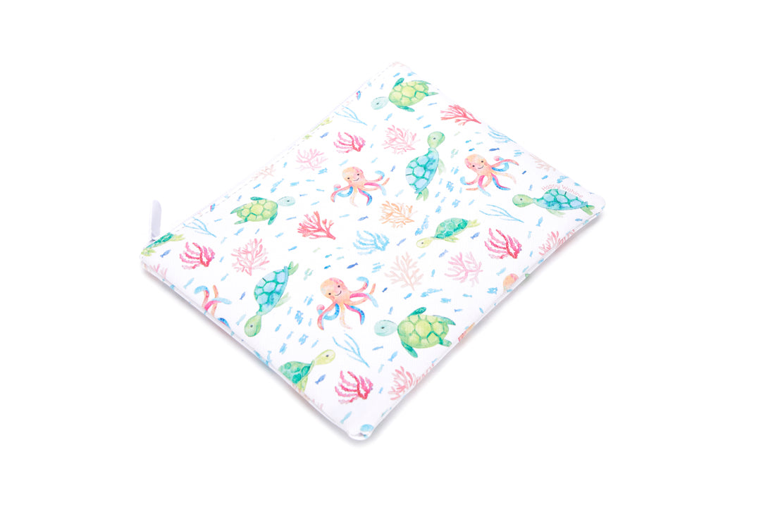 Pouch Zip Medium Turtle Octopus White