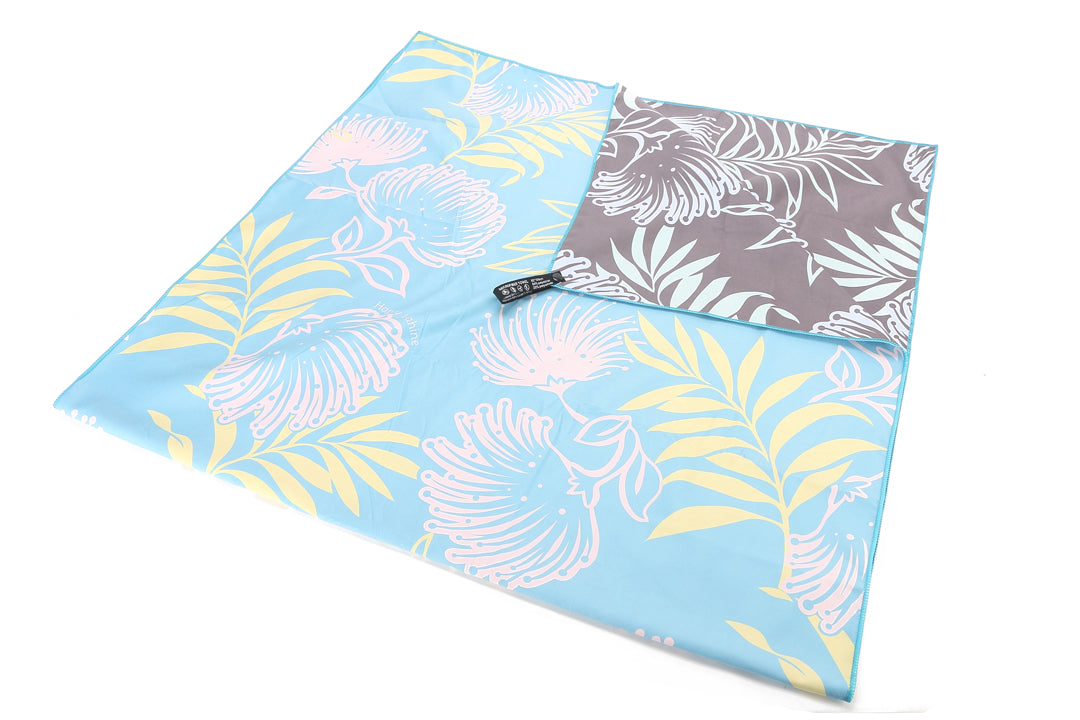 Sand-free Reversible Beach Towel Lehua Grey Lehua Blue