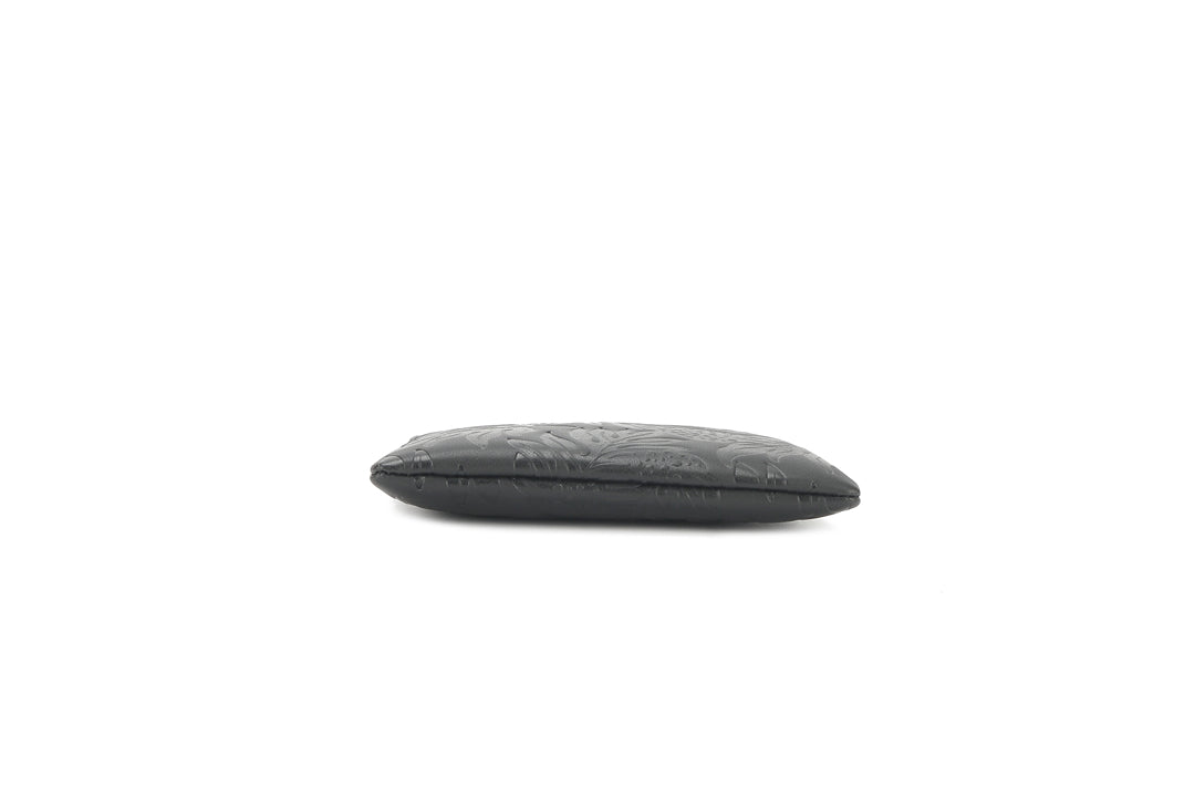 Wristlet Judy Ulu Embossed Black