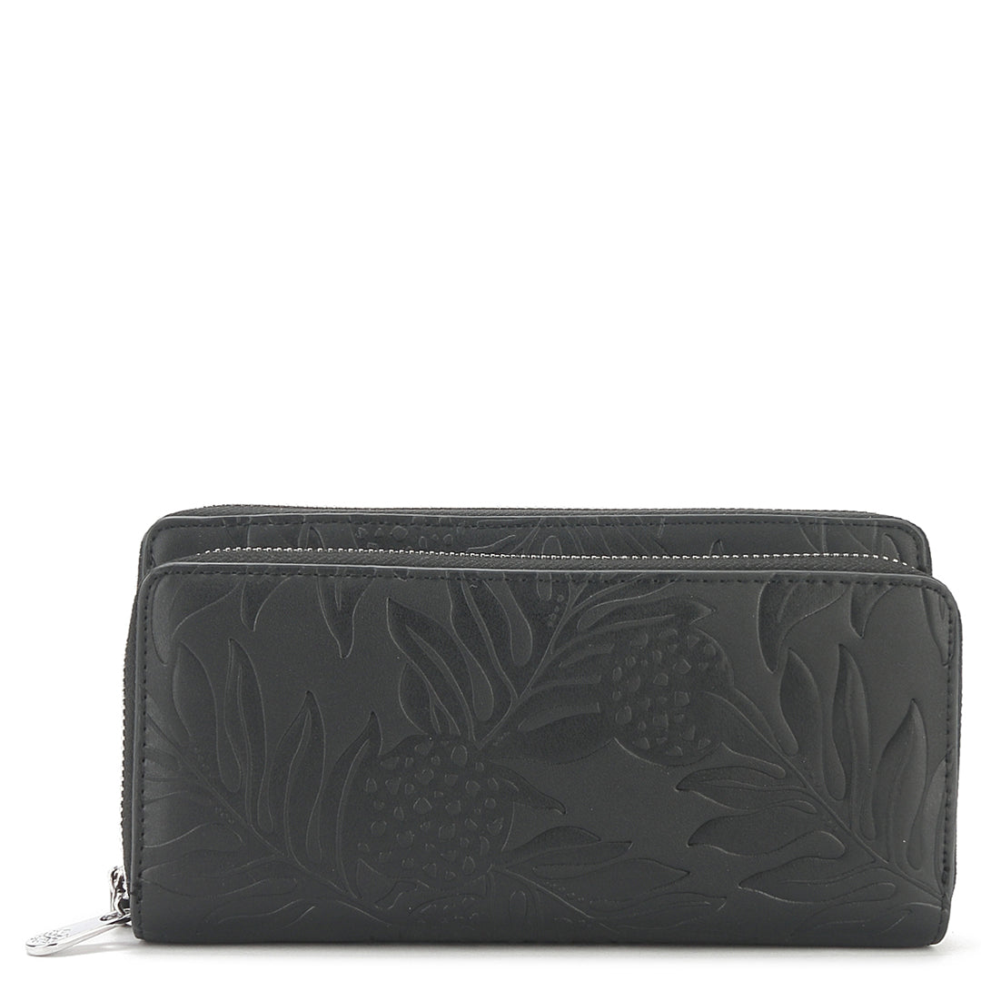 Wristlet Allison Ulu Embossed Black