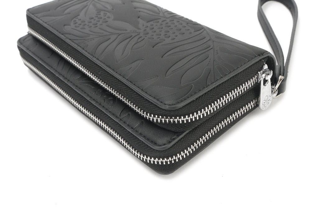 Wristlet Allison Ulu Embossed Black